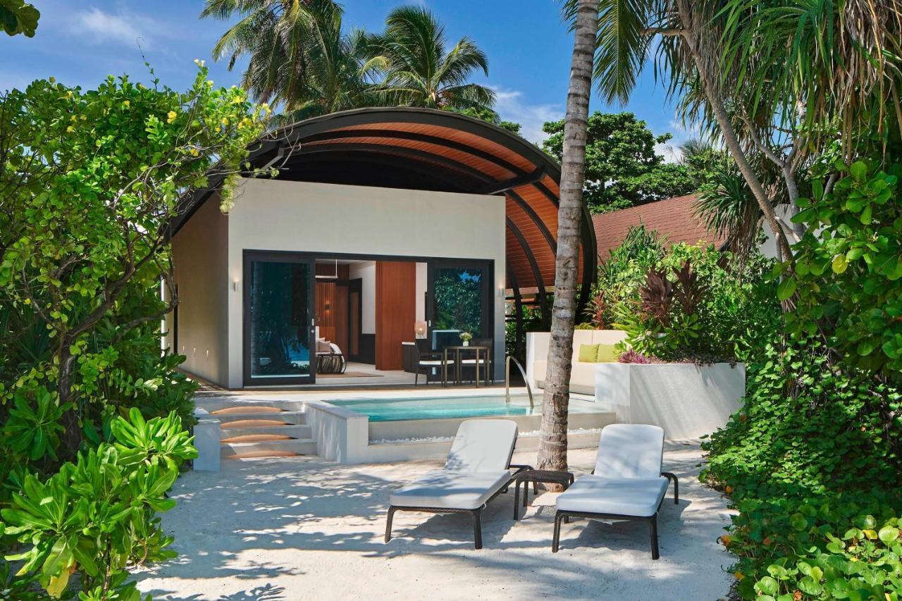 The Westin Maldives Miriandhoo Resort Eydhafushi Exterior photo