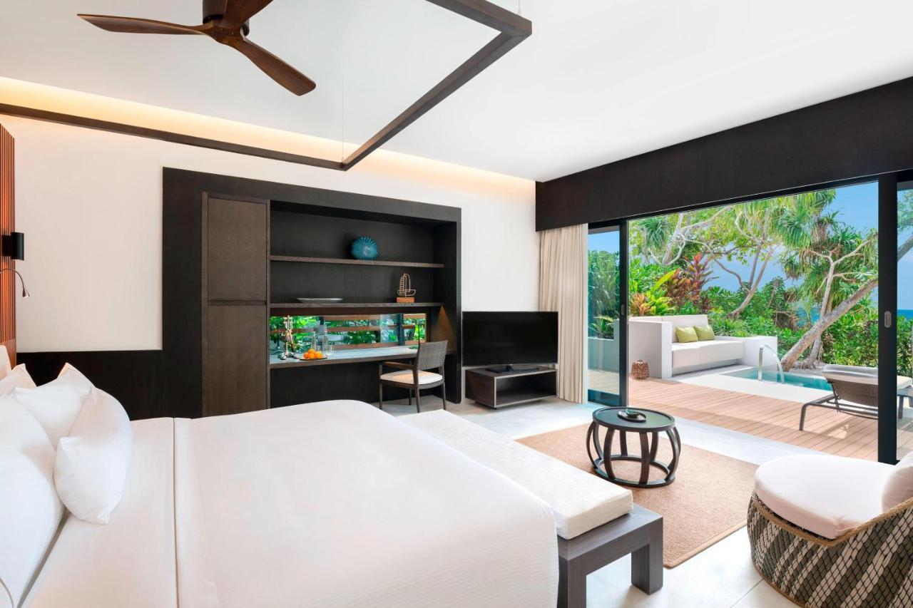 The Westin Maldives Miriandhoo Resort Eydhafushi Exterior photo