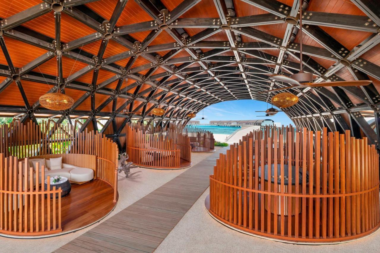 The Westin Maldives Miriandhoo Resort Eydhafushi Exterior photo